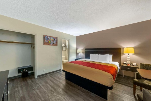 Econo Lodge Hollywood - Ft Lauderdale International Airport image 7